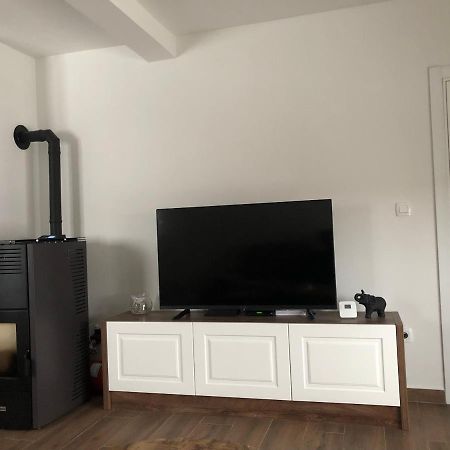 מויקובאץ Guest House Elena מראה חיצוני תמונה